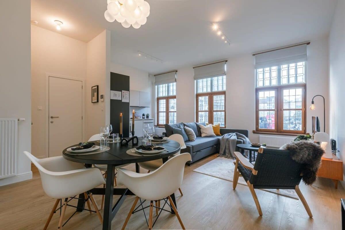 Huswell - Modern Apartment Located At Historical Main Square Antwerpen Kültér fotó